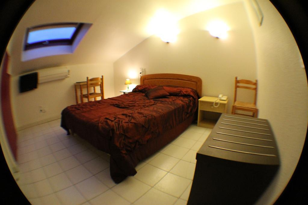 Hotel De La Pomme De Pin Vieux-Boucau-les-Bains Room photo
